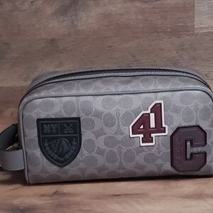 Nwt Coach Large Travel Kit In Signature Canvas With Patches
